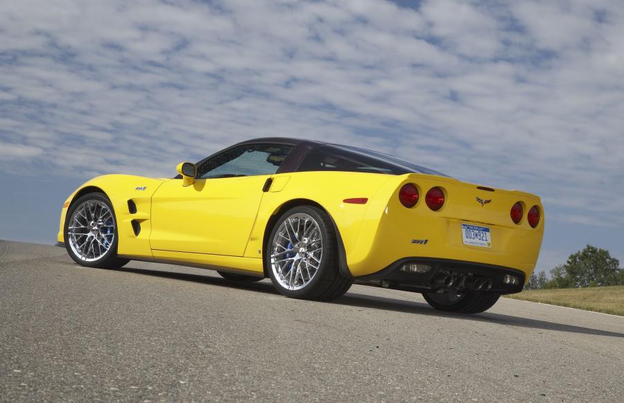  Chevrolet Corvette ZR1 2009 года  (фото 18 из 290)
